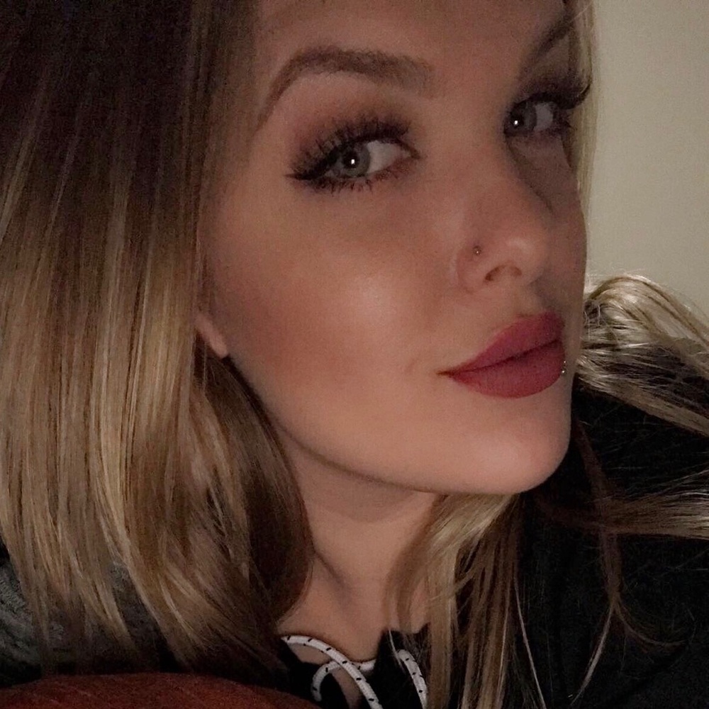 Meet your Posher, Tiffany